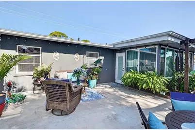 405 W Seminole Drive, Venice, FL 34293 - Photo 31