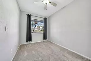 405 W Seminole Dr, Venice, FL 34293 - Photo 23