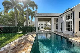 1729 Cherokee Dr, Sarasota, FL 34239 - Photo 41