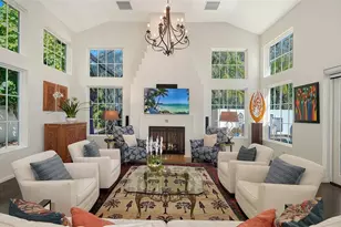 1729 Cherokee Dr, Sarasota, FL 34239 - Photo 9