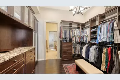 1729 Cherokee Drive, Sarasota, FL 34239 - Photo 25