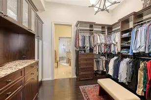 1729 Cherokee Dr, Sarasota, FL 34239 - Photo 25