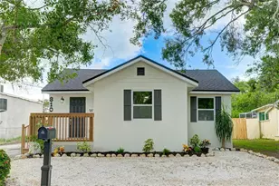 810 20th Ave W, Bradenton, FL 34205 - Photo 1