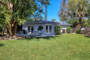 2213 19th Ave W, Bradenton, FL 34205 - Photo 37