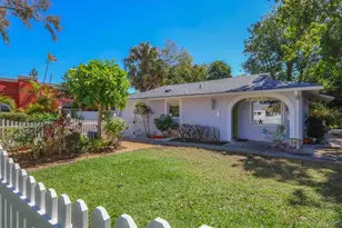 2213 19th Ave W, Bradenton, FL 34205 - Photo 3