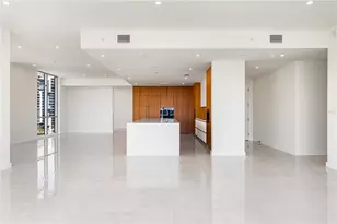 111 Golden Gate Point, Sarasota, FL 34236 - Photo 15