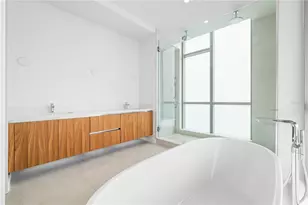 111 Golden Gate Point, Sarasota, FL 34236 - Photo 27