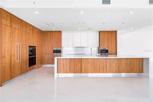 111 Golden Gate Point, Sarasota, FL 34236 - Photo 11