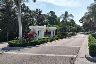 5600 Bentgrass Dr, Sarasota, FL 34235 - Photo 3