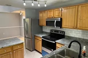 5600 Bentgrass Dr, Sarasota, FL 34235 - Photo 9