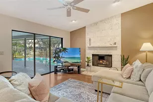 5331 Dominica Cir, Sarasota, FL 34233 - Photo 11