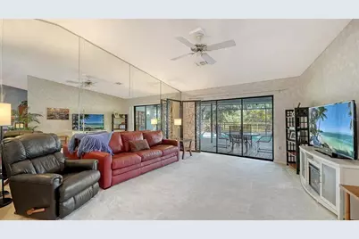 5331 Dominica Circle, Sarasota, FL 34233 - Photo 9