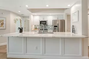 800 N Tamiami Trl, Sarasota, FL 34236 - Photo 13