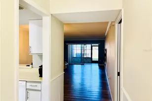 6211 Timberlake Dr, Sarasota, FL 34243 - Photo 9