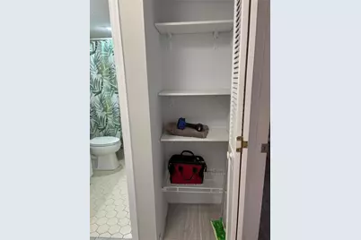 6211 Timber Lake Drive #B9, Sarasota, FL 34243 - Photo 21