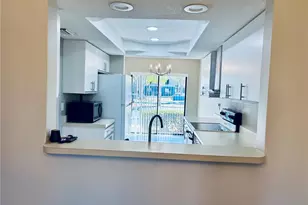 6211 Timberlake Dr, Sarasota, FL 34243 - Photo 7