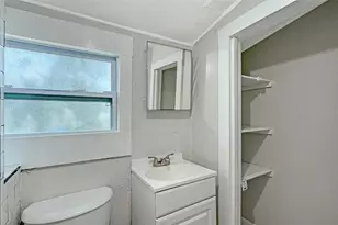 1016 10th Ave W, Bradenton, FL 34205 - Photo 17