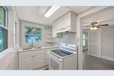 1016 10th Avenue W, Bradenton, FL 34205 - Photo 15