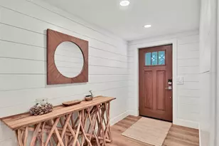 270 Gladiolus St, Anna Maria, FL 34216 - Photo 7