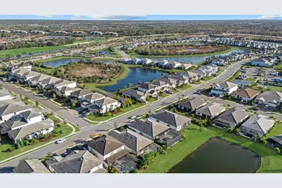 5904 Bluestar Court, Lakewood Ranch, FL 34211 - Photo 37