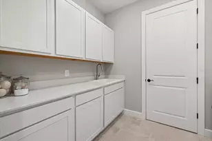 5904 Bluestar Ct, Lakewood Ranch, FL 34211 - Photo 13