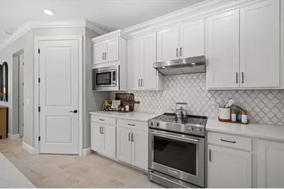 5904 Bluestar Court, Lakewood Ranch, FL 34211 - Photo 21