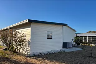 5707 45th St E, Bradenton, FL 34203 - Photo 25