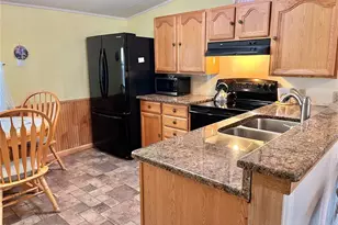 5707 45th St E, Bradenton, FL 34203 - Photo 5