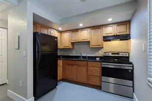 1090 Cocoanut Ave, Sarasota, FL 34236 - Photo 5