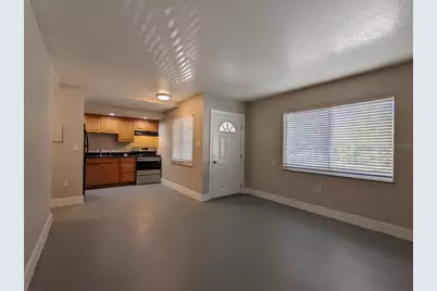 1090 Cocoanut Avenue #4, Sarasota, FL 34236 - Photo 3