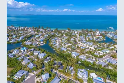 216 Gladiolus Street, Anna Maria, FL 34216 - Photo 35