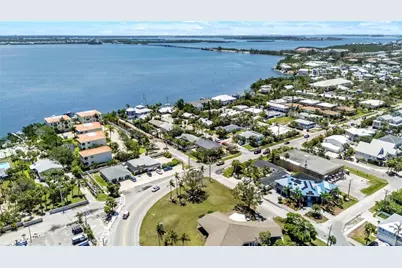 205 Peacock Lane #A, Holmes Beach, FL 34217 - Photo 31