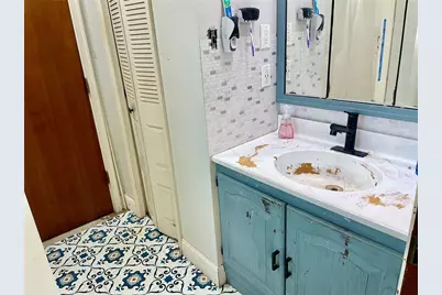 3911 45th Street E, Bradenton, FL 34208 - Photo 7