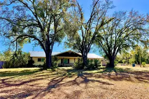 3911 45th St E, Bradenton, FL 34208 - Photo 1