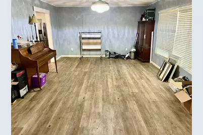 3911 45th Street E, Bradenton, FL 34208 - Photo 11