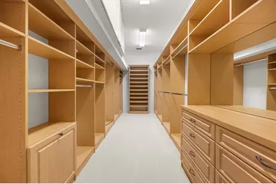 7921 Waterton Lane, Lakewood Ranch, FL 34202 - Photo 35