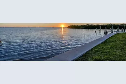 7322 Westmoreland Drive, Sarasota, FL 34243 - Photo 11