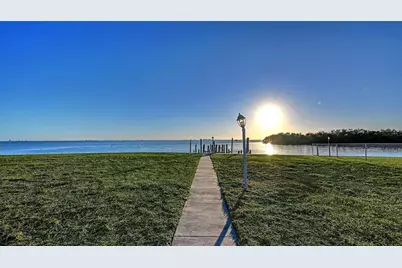 7322 Westmoreland Drive, Sarasota, FL 34243 - Photo 23