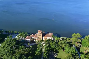 7322 Westmoreland Dr, Sarasota, FL 34243 - Photo 71