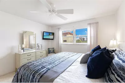 915 Beach Road #318, Sarasota, FL 34242 - Photo 17