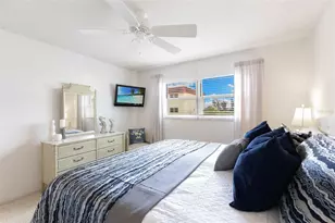915 Beach Rd, Sarasota, FL 34242 - Photo 17