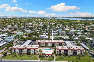 915 Beach Rd, Sarasota, FL 34242 - Photo 29