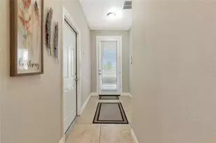 3221 3rd St E, Bradenton, FL 34208 - Photo 5