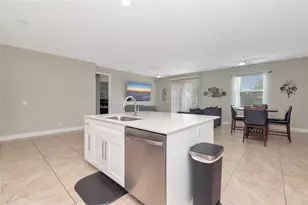 3221 3rd St E, Bradenton, FL 34208 - Photo 15