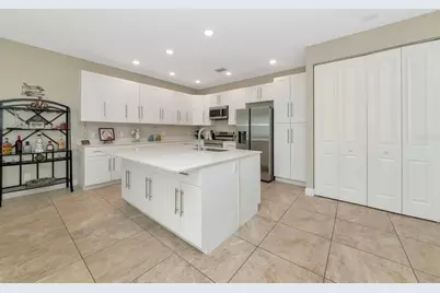 3221 3rd Street E, Bradenton, FL 34208 - Photo 19