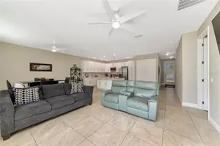 3221 3rd St E, Bradenton, FL 34208 - Photo 13