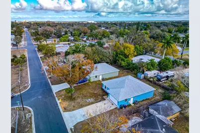 3221 3rd Street E, Bradenton, FL 34208 - Photo 43