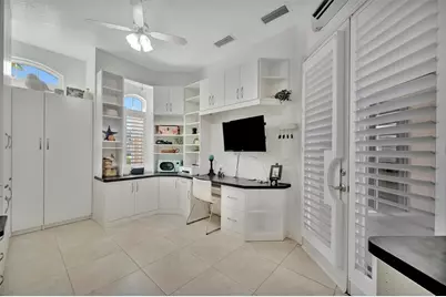 9308 34th Court E, Parrish, FL 34219 - Photo 13