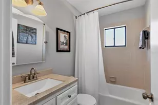 600 Carriage House Ln, Nokomis, FL 34275 - Photo 17