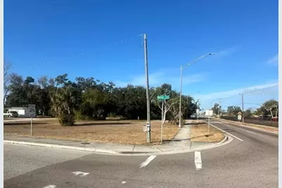 2154 Dr Martin Luther King Jr Way, Sarasota, FL 34234 - Photo 5